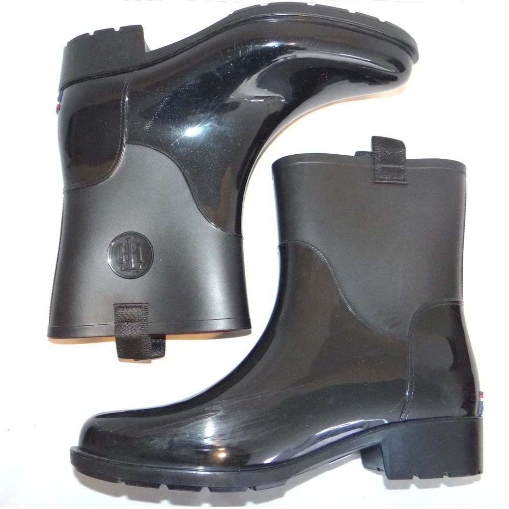 Tommy Hilfiger Khristie Black Boots Women 10M Glossy Matte Mid Calf Waterproof‎